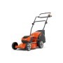 Husqvarna LC 137i – kosiarka akumulatorowa z zestawem