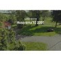 Husqvarna TC 220T – traktor ogrodowy do wydajnego koszenia