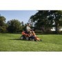 Husqvarna R 214TC – rider do wygodnego koszenia trawnika